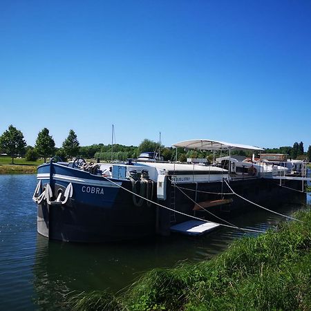 Odyssee Gite Sur Peniche Saint-Valéry-sur-Somme Exterior foto