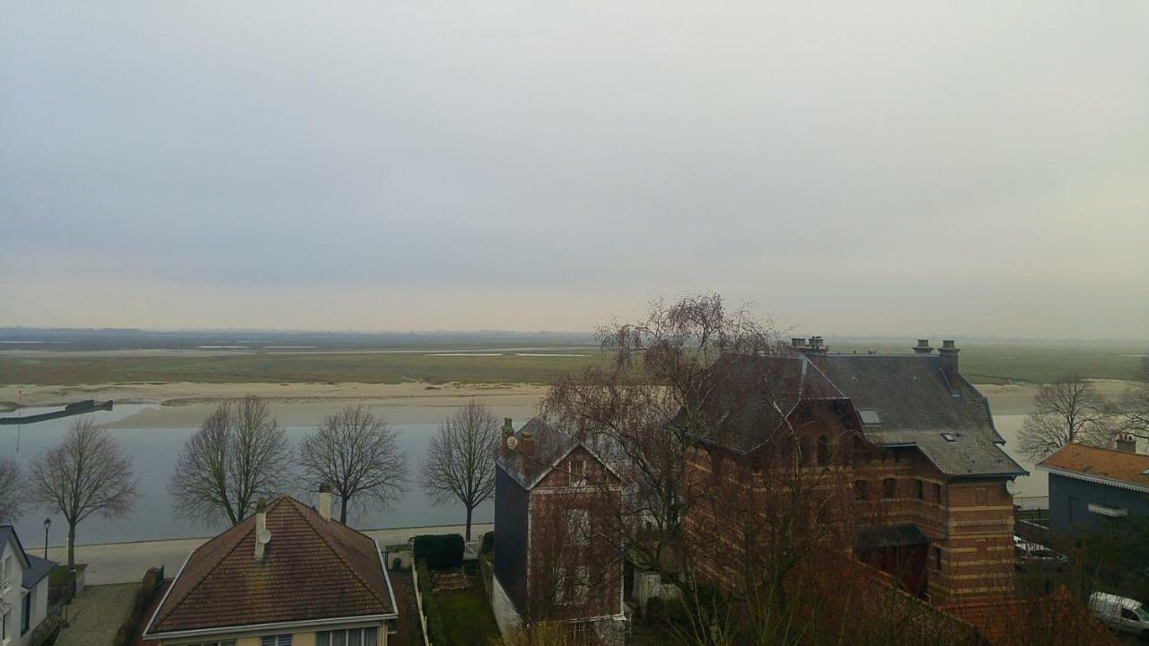 Odyssee Gite Sur Peniche Saint-Valéry-sur-Somme Exterior foto
